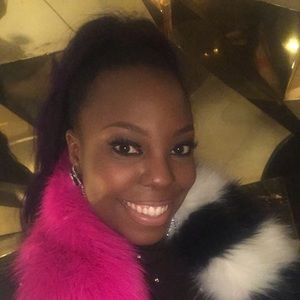 Meet your Posher, Carla